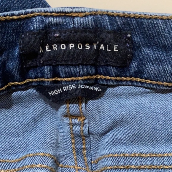 Aeropostale High-Rise Skinny Jean - Picture 2 of 4